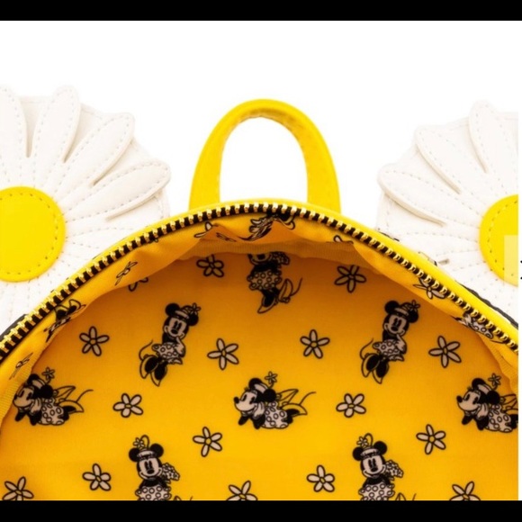Disney Loungefly Bundle - Minnie Mouse Daisy - Picture 7 of 11